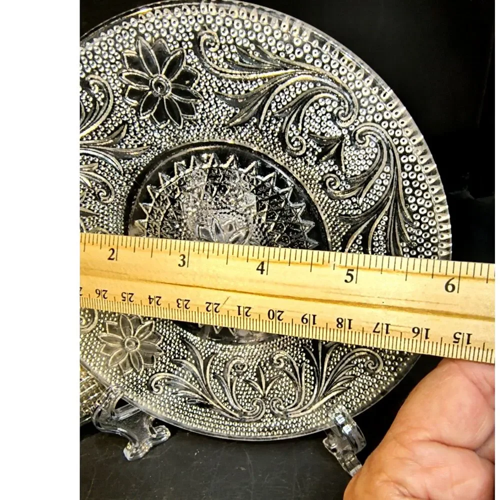 1661. Clear Glass Depression Era Dessert or Sherbet Plate